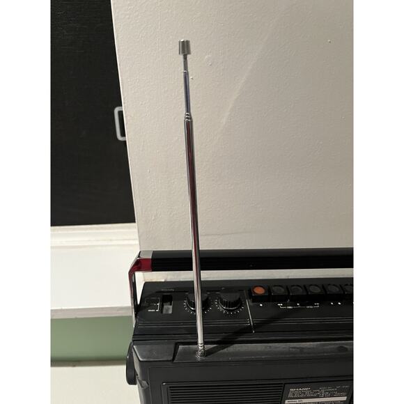 Vintage Sharp GF-4141 Boombox Radio Cassette Player Works! - Picture 11 of 11